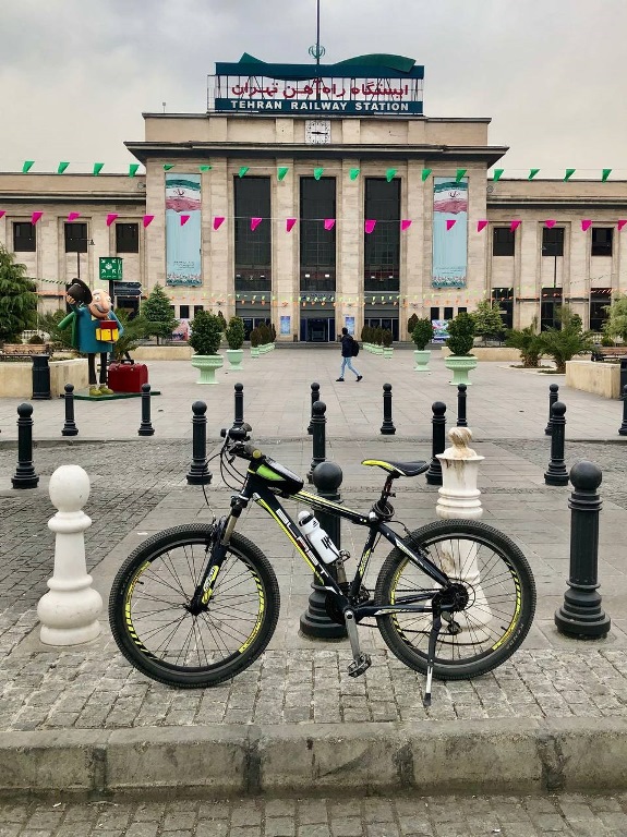 دوچرخه سواری میدان راه آهن تا تجریش و بازدید از کاخ سعدآباد - آذر1401